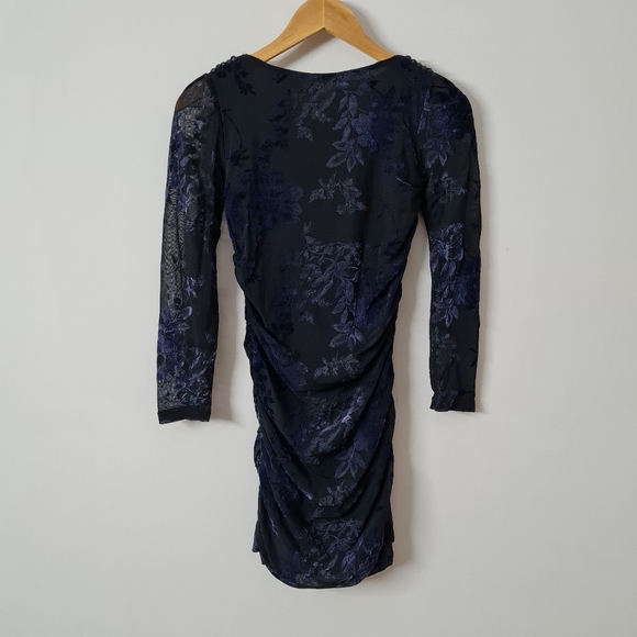 Bodycon Short fitted ruched dress - Picture 5 of 6